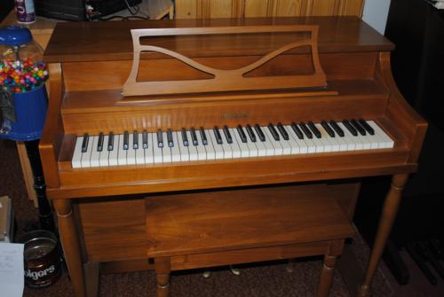 iowa used piano